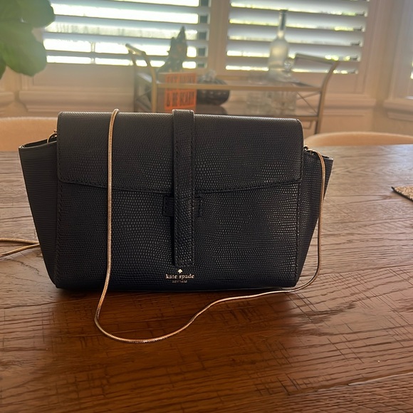 Navy blue and gold chain Kate Spade bag - perfect for fall! - Picture 1 of 3